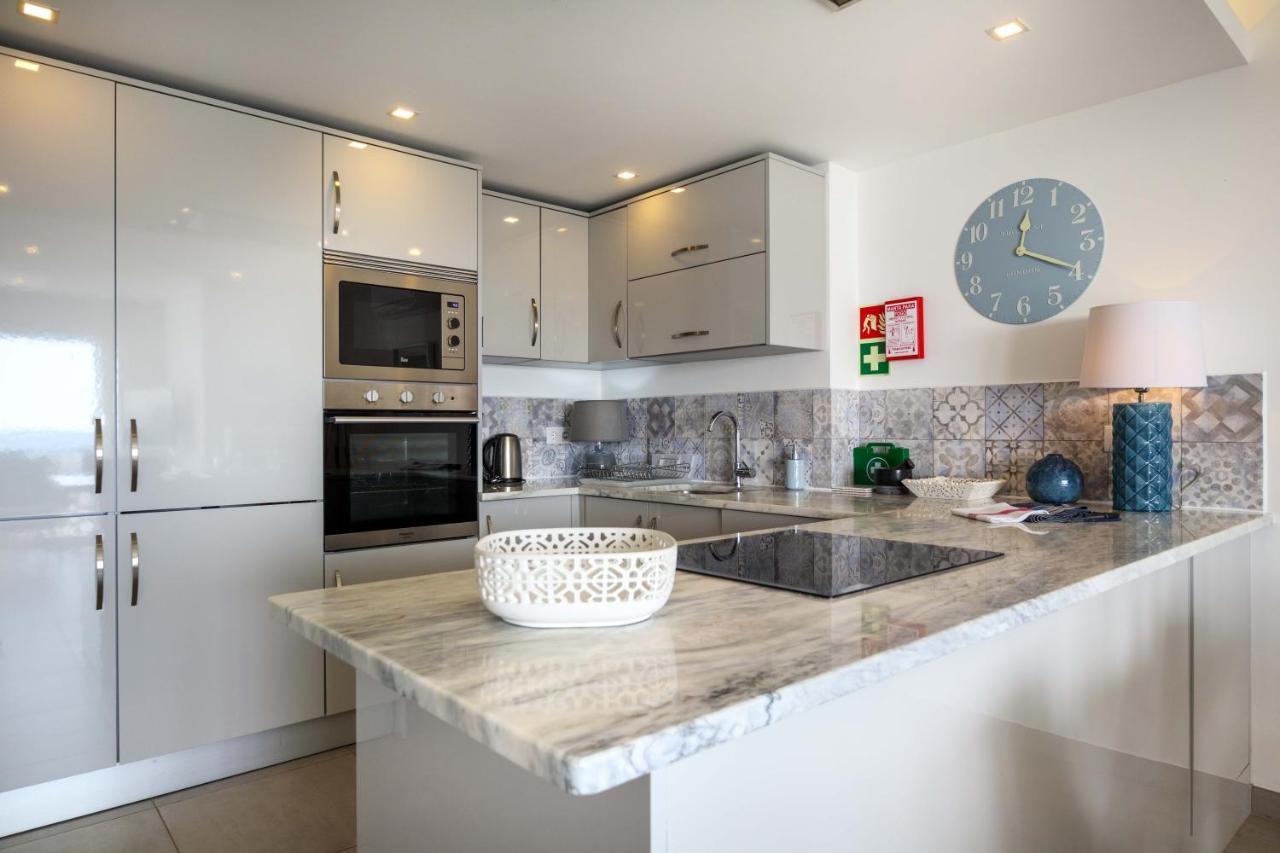 Waterside 3 Bedroom Sea View Praia Da Luz Экстерьер фото